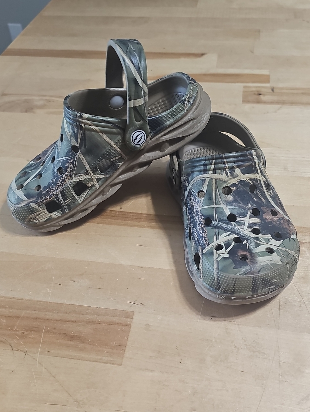 Kids Camo Clogs Slip On Water Shoes Size 1.5